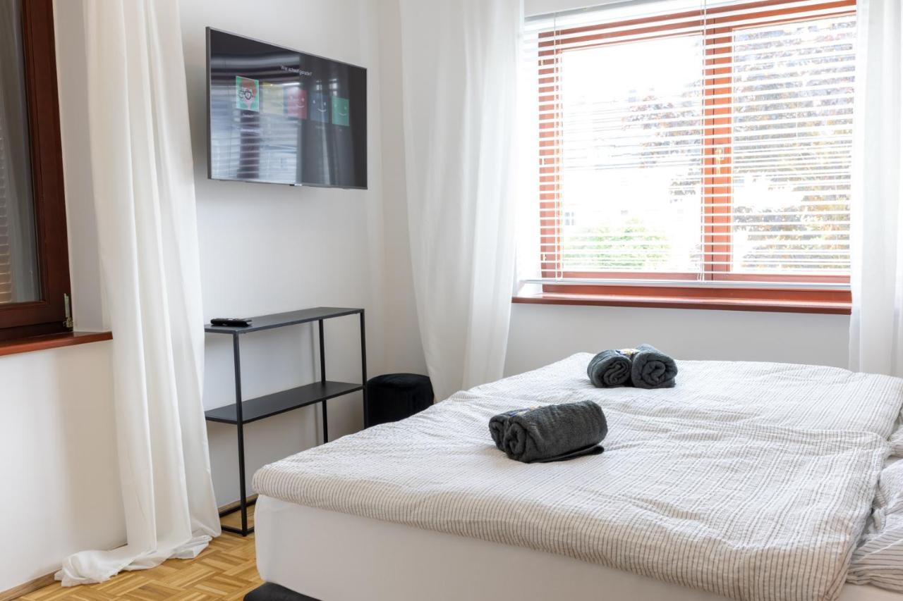 Rhein-Lahn Living - Modernes Design - Balkon Mit Aussicht - Zentrale Lage Nahe Rhein Und Martinsburg Appartement Lahnstein Buitenkant foto
